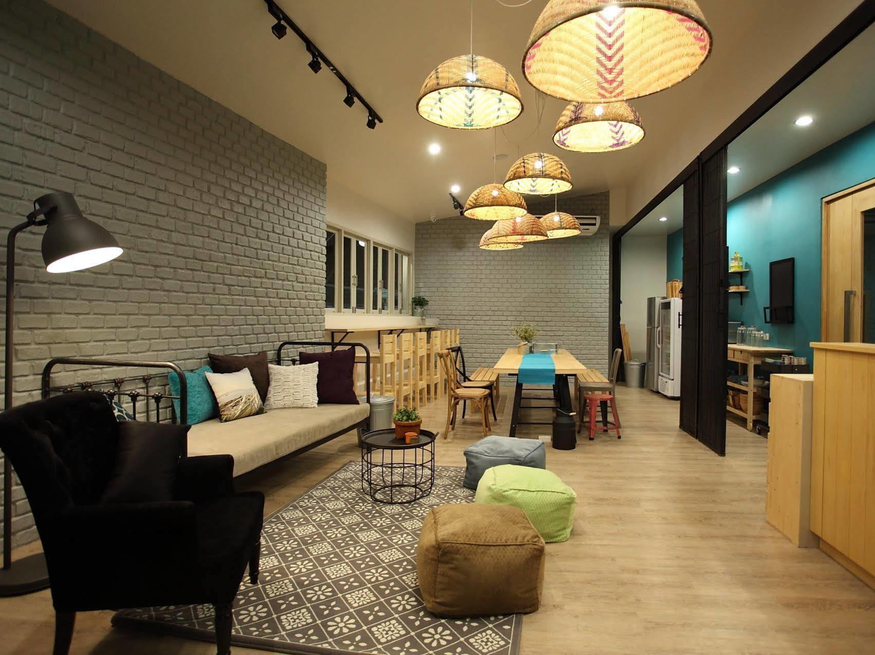 Lupta Hostel Patong Hideaway Zewnętrze zdjęcie